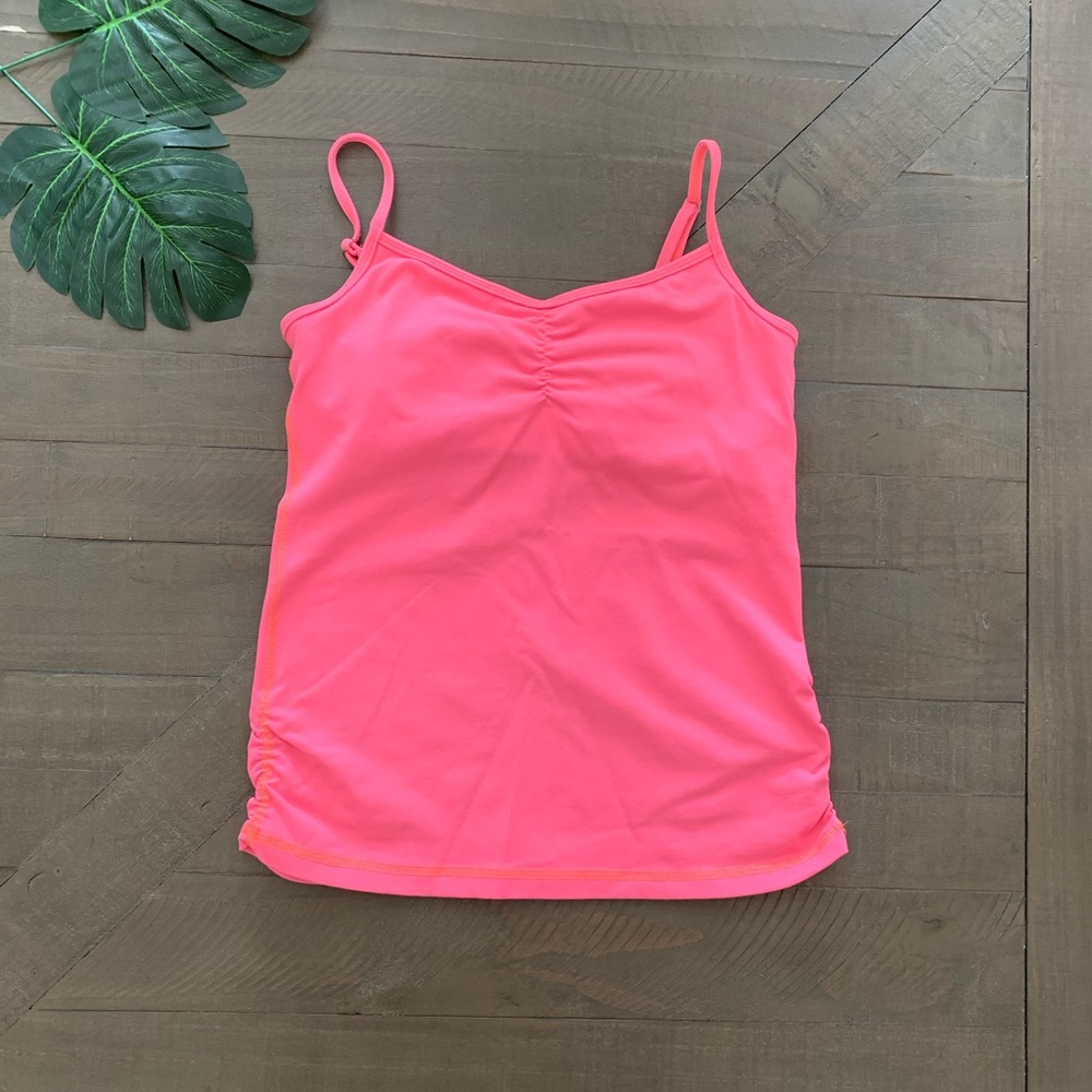 💃🏼BOGO Rese Yoga Top in Hot Pink Small